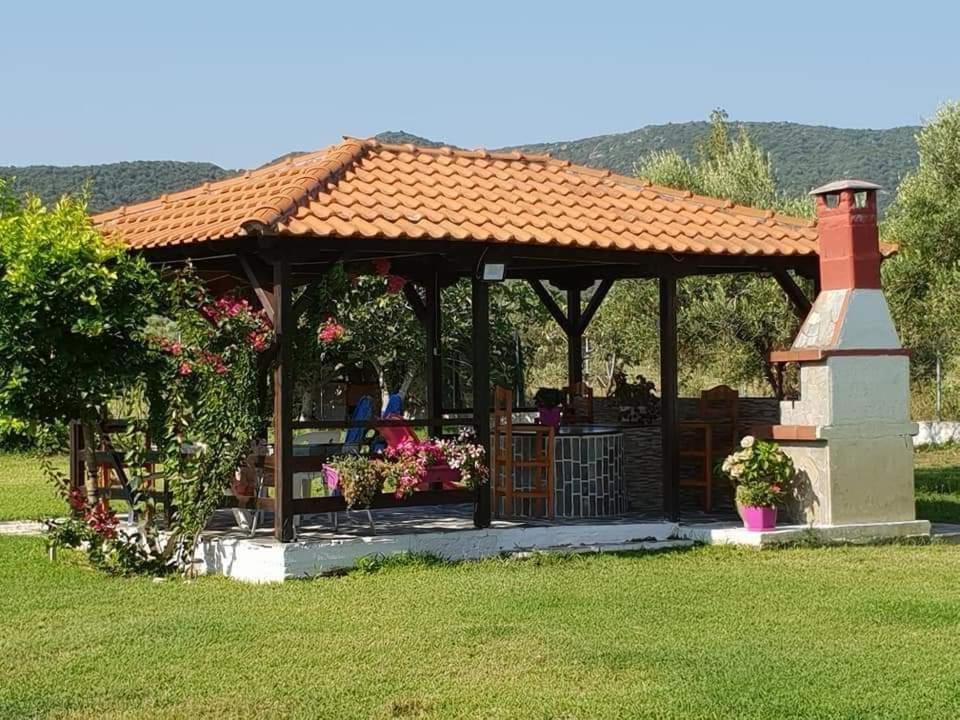 Villa Irida ซาร์ตี ภายนอก รูปภาพ